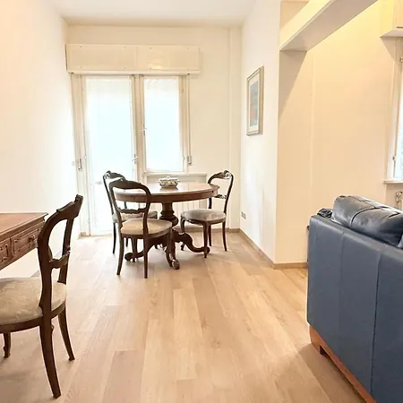 Senigallia, Ampio Trilocale Con Terrazzo - Se061